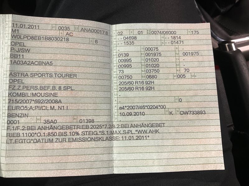 Opel Astra 1.4 Edition 2011 – снимка 5