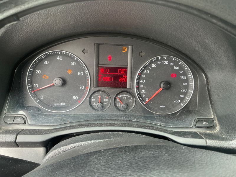 Volkswagen Jetta 1.6 Trendline 2009 – снимка 4