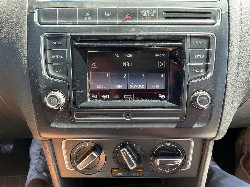 Volkswagen Polo 1.4 TDI Comfortline BlueMotion Tech 2015 – снимка на щета