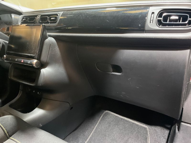 Citroen C3 1.2 PureTech Feel 2018 – снимка 25