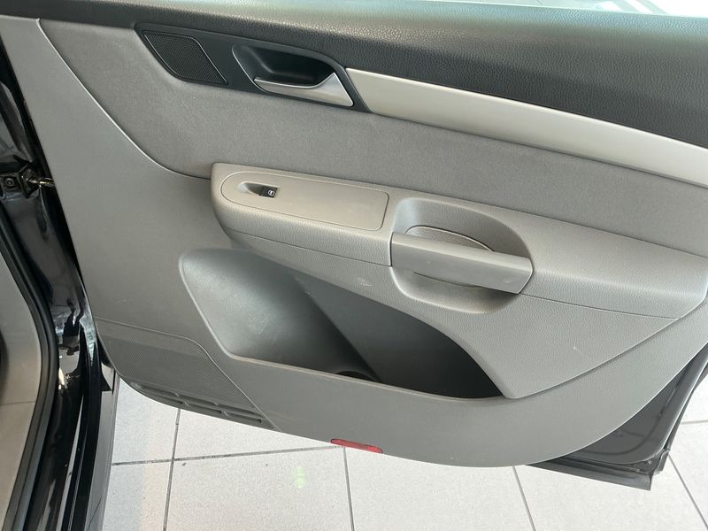 Seat Alhambra 2.0 TDI Techside 2013 – снимка 26