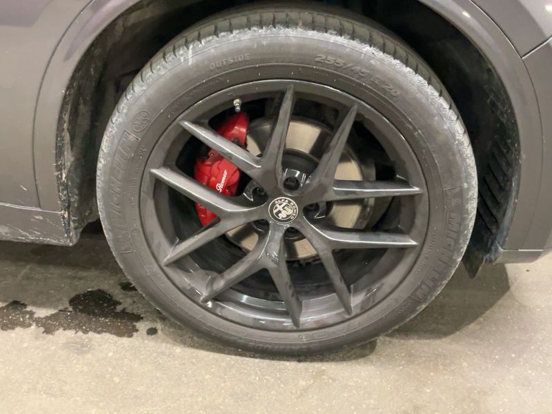 Alfa Romeo Stelvio 2.0 Turbo Veloce Q4 2021 – снимка 11