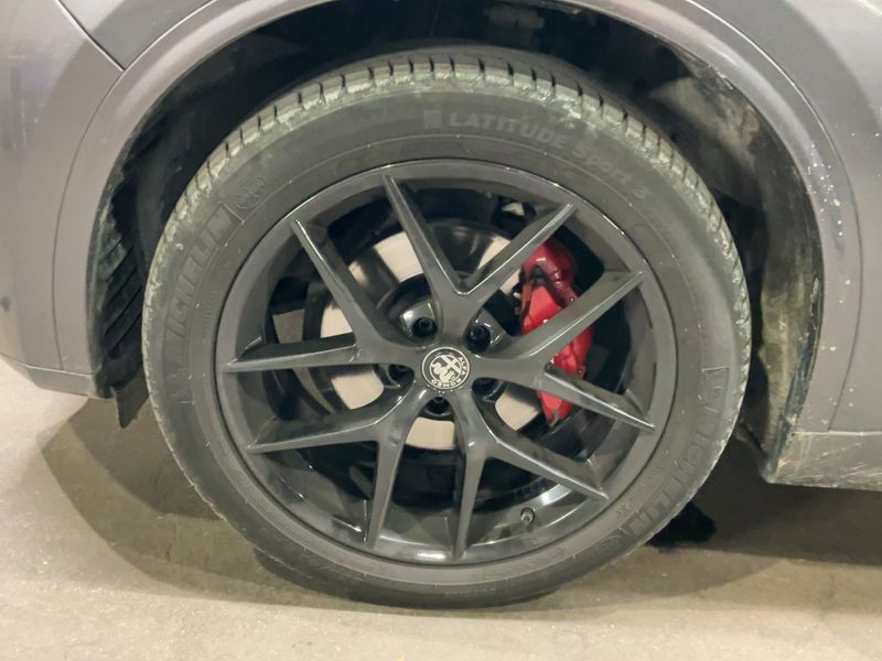 Alfa Romeo Stelvio 2.0 Turbo Veloce Q4 2021 – снимка 3