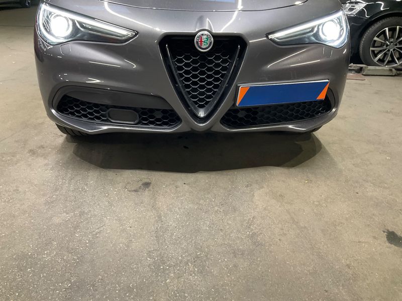 Alfa Romeo Stelvio 2.0 Turbo Veloce Q4 2021 – снимка 30