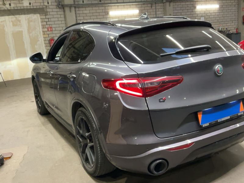 Alfa Romeo Stelvio 2.0 Turbo Veloce Q4 2021 – снимка 6