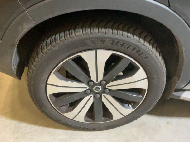 Volvo XC40 1.5 T4 Recharge Plug-in Hybrid Plus Dark 2WD 2023 – снимка 9