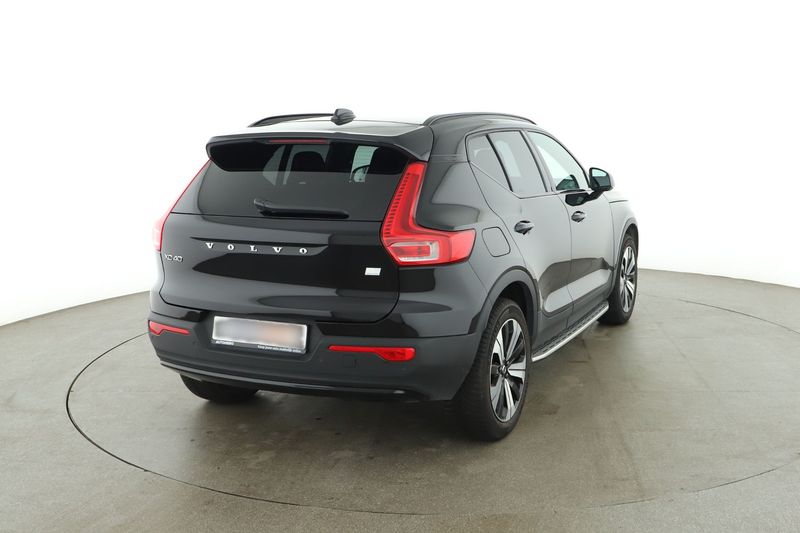 Volvo XC40 1.5 T4 Recharge Plug-in Hybrid Plus Dark 2WD 2023 – снимка 8