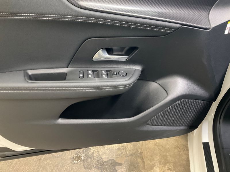 Opel Mokka X 1.2 Turbo GS Line 2023 – снимка 22