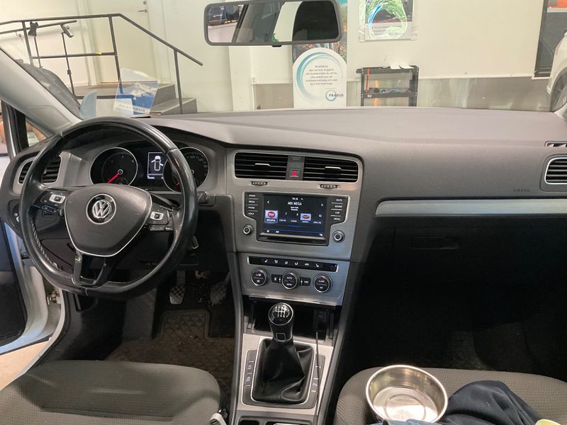 Volkswagen Golf VII 1.6 TDI Comfortline 4Motion BlueMotion Tech 2016 – снимка 18