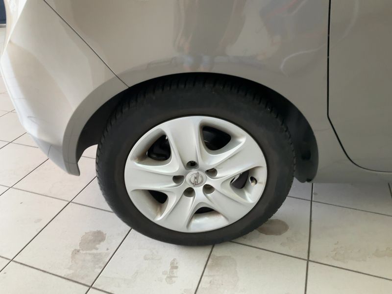 Opel Meriva 1.4 Design Edition 2011 – снимка 9