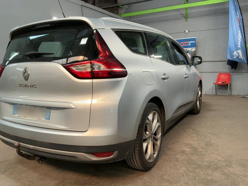 Renault Grand Scenic 1.6 dCi Energy Zen 2017 – снимка 8