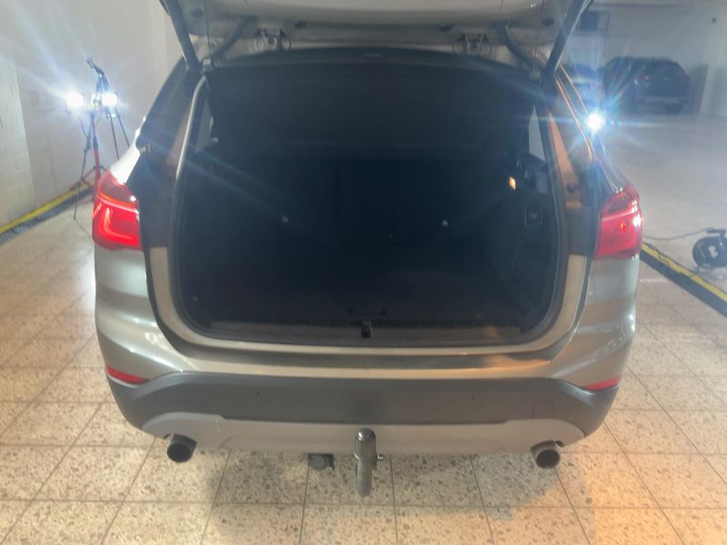 BMW X1 xDrive 25d Advantage 2016 – снимка 15