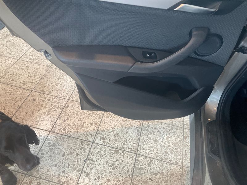 BMW X1 xDrive 25d Advantage 2016 – снимка 30