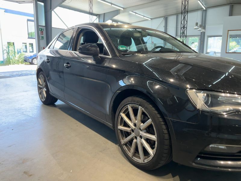 Audi A3 Limousine 1.6 TDI Ambiente 2016 – снимка 12