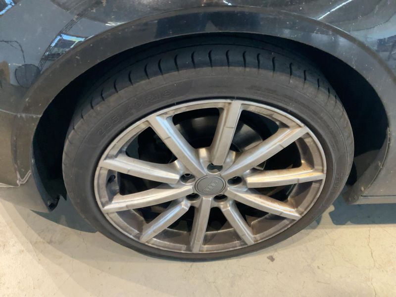 Audi A3 Limousine 1.6 TDI Ambiente 2016 – снимка 3