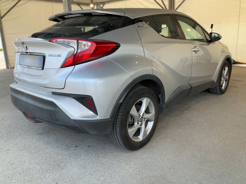 Toyota C-HR 1.8 Hybrid Active 2017 – снимка 8