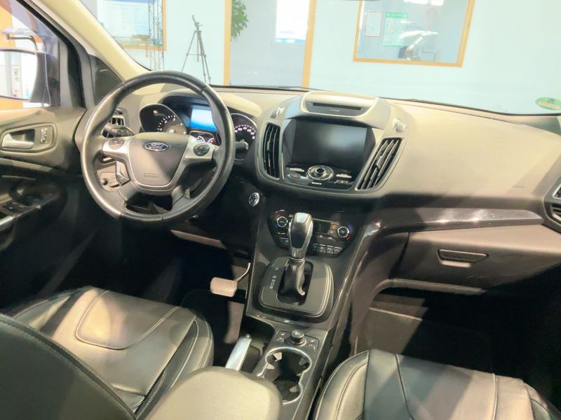 Ford Kuga 2.0 TDCi Individual 2016 – снимка 17