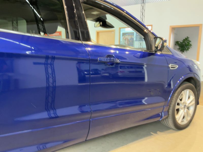 Ford Kuga 2.0 TDCi Individual 2016 – снимка 10