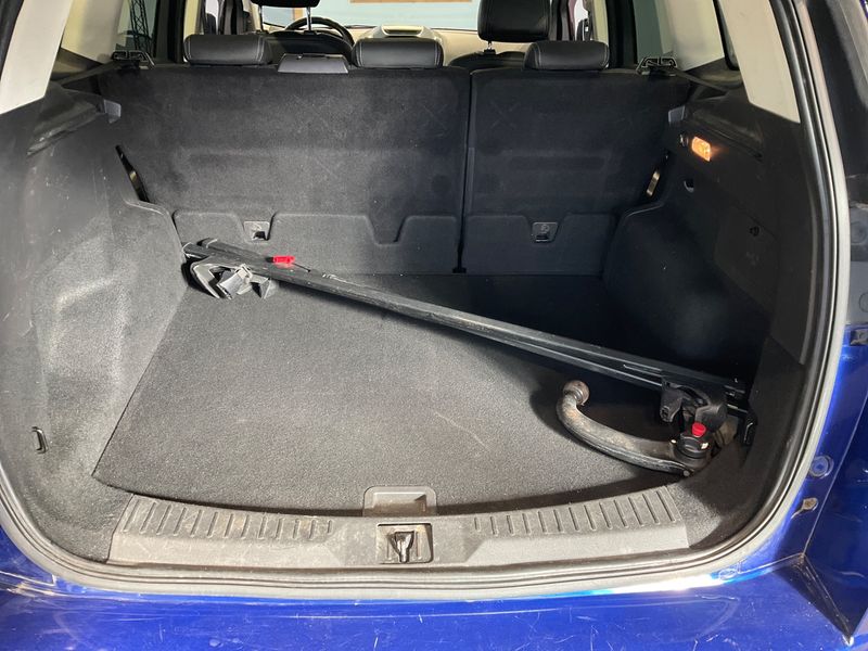 Ford Kuga 2.0 TDCi Individual 2016 – снимка 29