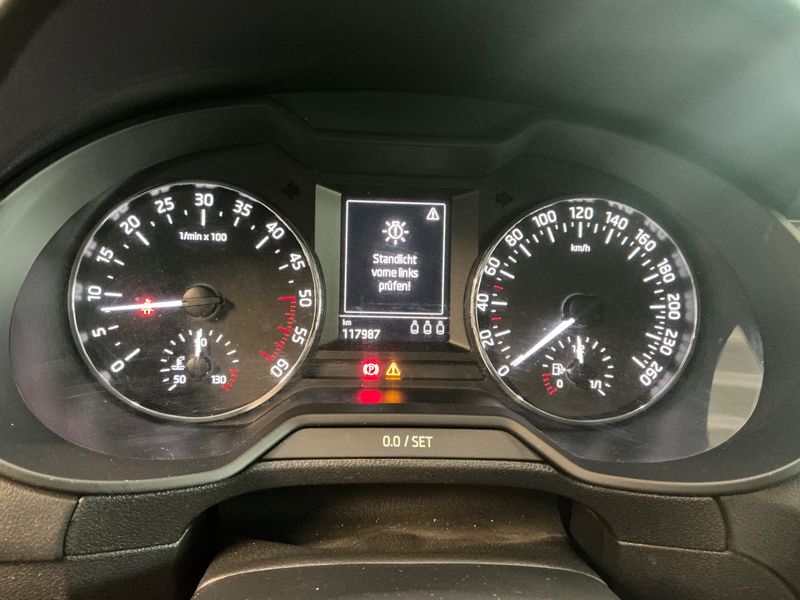Skoda Octavia 2.0 TDI Style 4x4 2016 – снимка 19