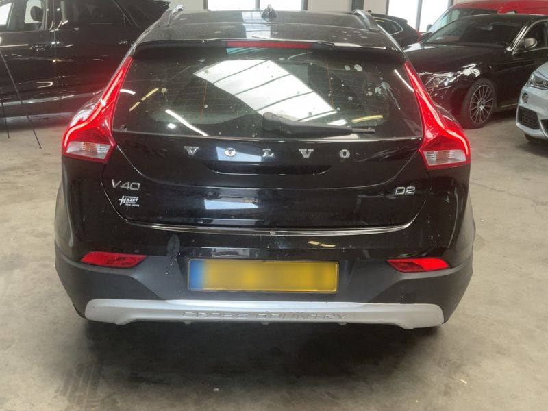 Volvo V40 Cross Country 2.0 D2 Kinetic 2017 – снимка 7