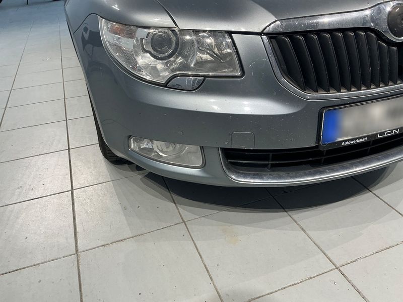 Skoda Superb 2.0 TDI Elegance 2011 – снимка 36