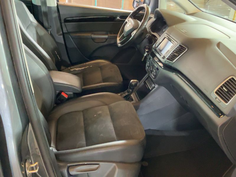 Seat Alhambra 2.0 TDI Executive 2015 – снимка 17