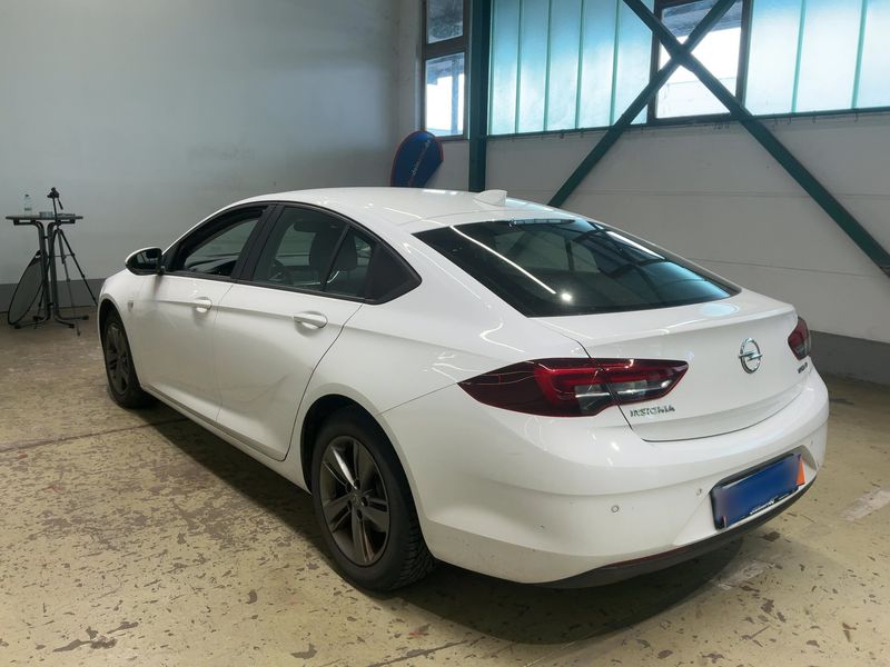 Opel Insignia Grand Sport 1.6 CDTI DPF Edition 2018 – снимка 6