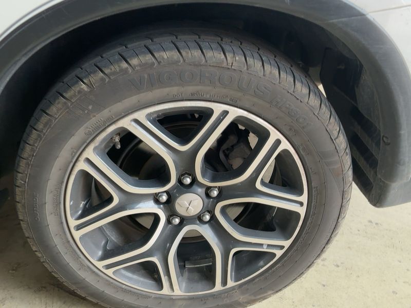 Mitsubishi Outlander 2.0 PHEV Kaiteki 4WD 2015 – снимка 5