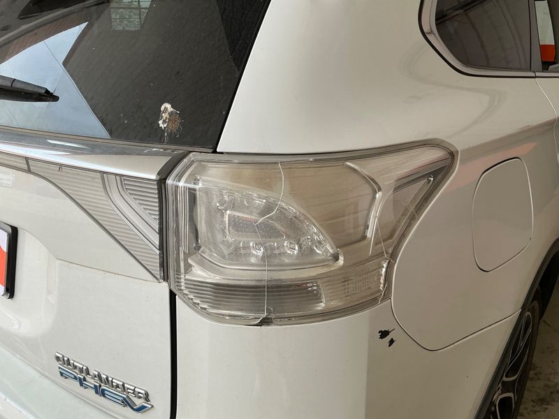 Mitsubishi Outlander 2.0 PHEV Kaiteki 4WD 2015 – снимка 39