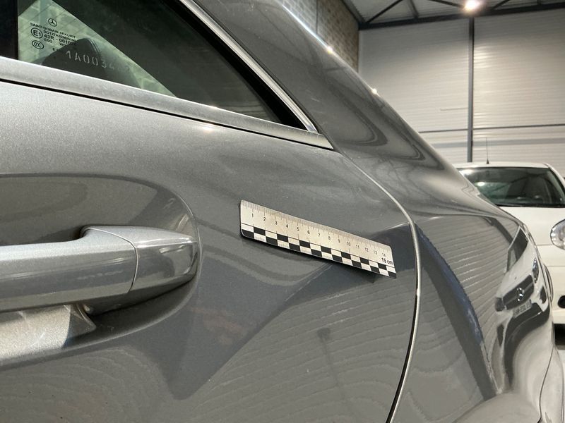 Mercedes-Benz CLS-Klasse CLS 350 d BlueEfficiency 2011 – снимка 31