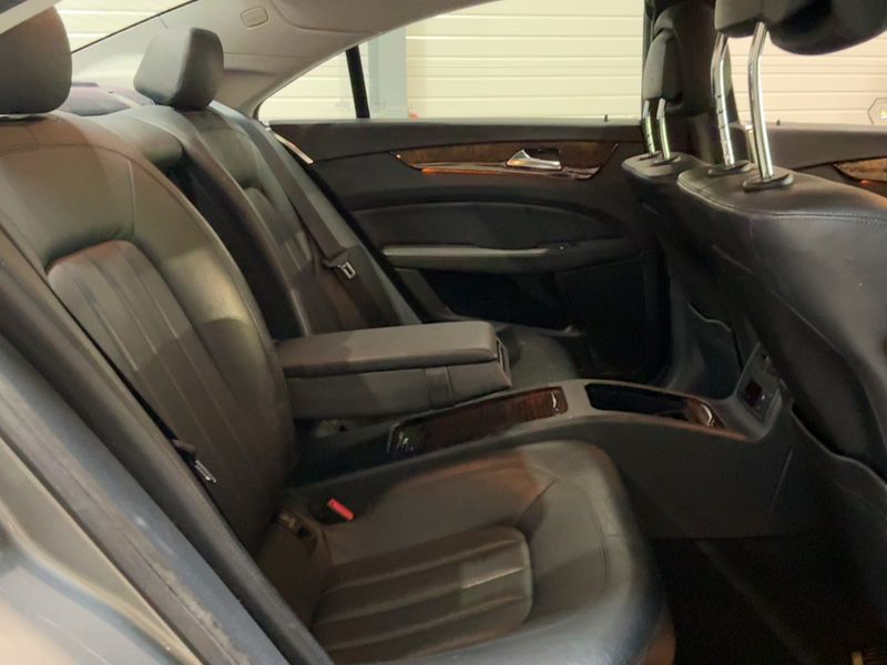 Mercedes-Benz CLS-Klasse CLS 350 d BlueEfficiency 2011 – снимка 19