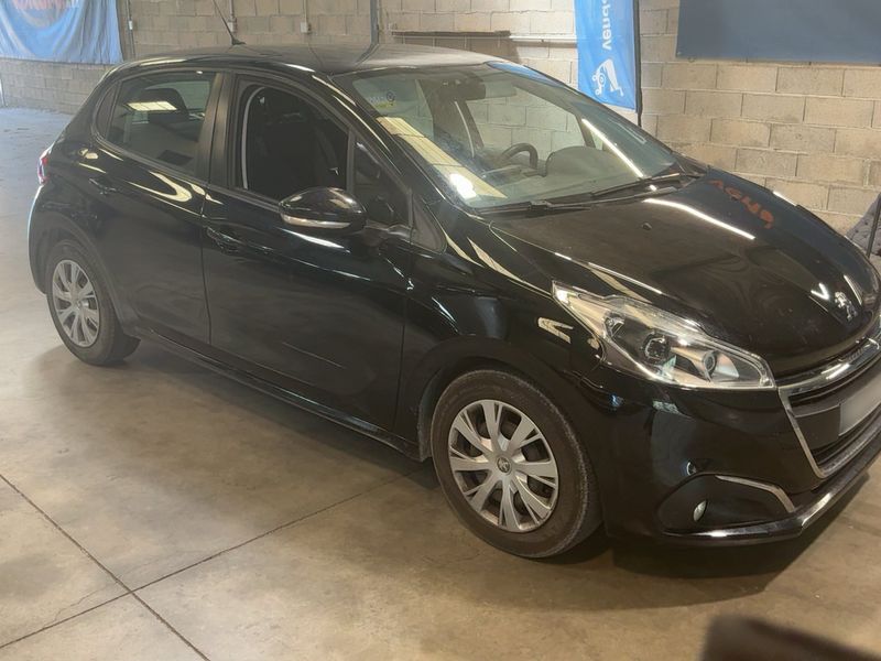 Peugeot 208 1.5 Blue-HDi Active 2020 – снимка 12