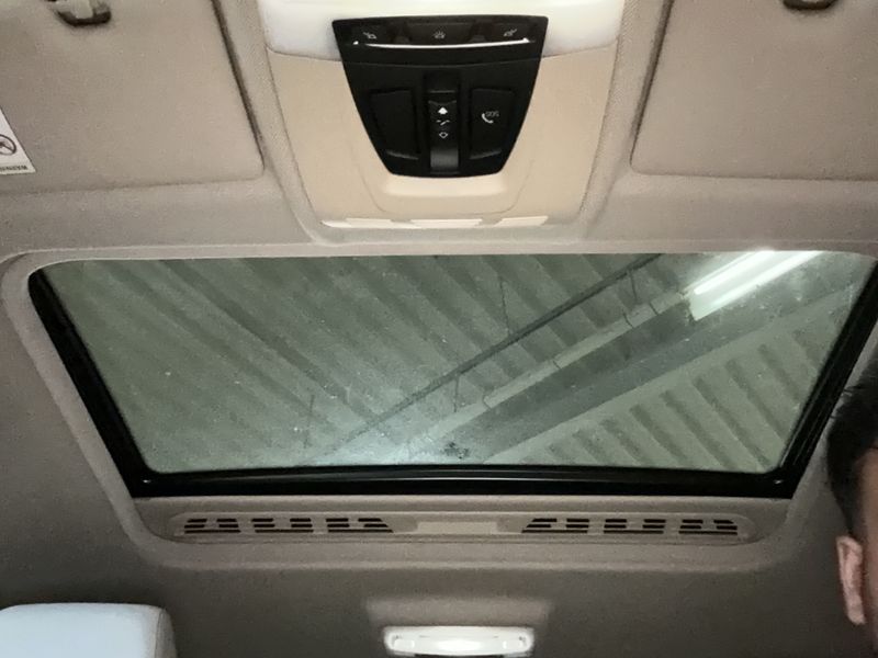 BMW 1er 118d 2012 – снимка на щета