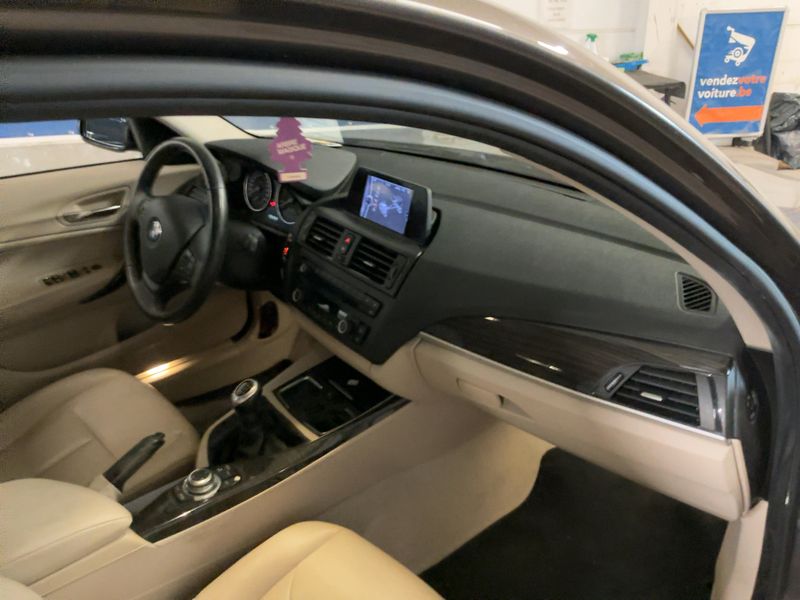 BMW 1er 118d 2012 – снимка 12