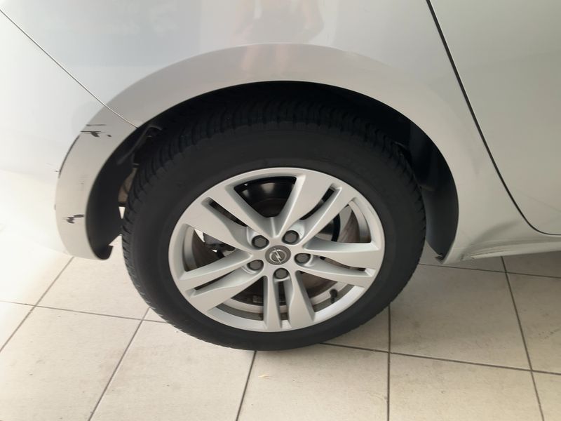 Opel Astra 1.0 Turbo ON Start/Stop 2017 – снимка 9