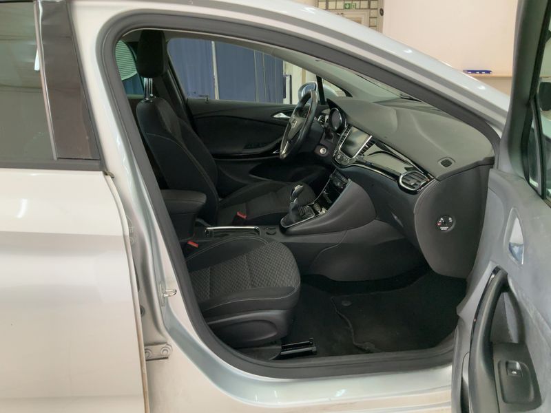 Opel Astra 1.0 Turbo ON Start/Stop 2017 – снимка 16