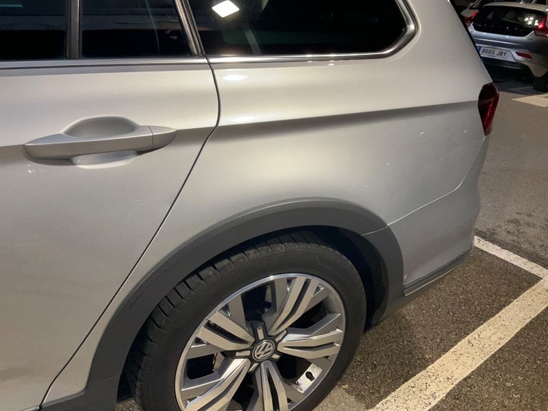 Volkswagen Passat Alltrack 2.0 TSI 4Motion BlueMotion Tech 2017 – снимка 29