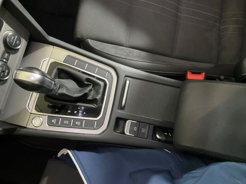 Volkswagen Passat Alltrack 2.0 TSI 4Motion BlueMotion Tech 2017 – снимка 32