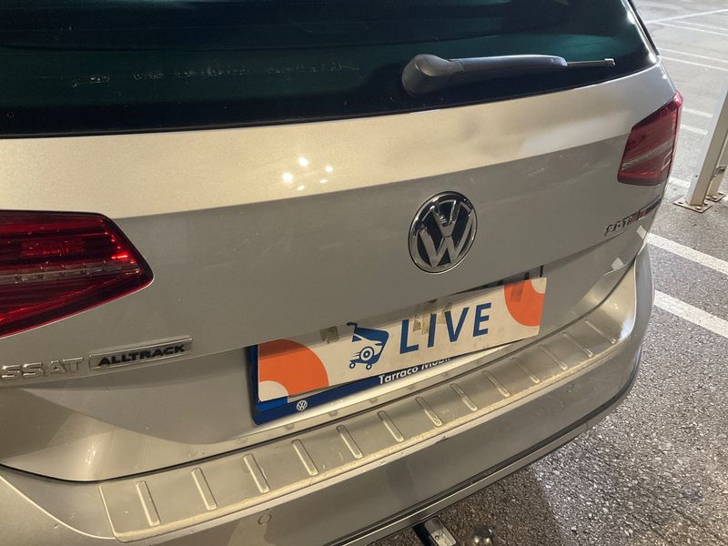 Volkswagen Passat Alltrack 2.0 TSI 4Motion BlueMotion Tech 2017 – снимка 41