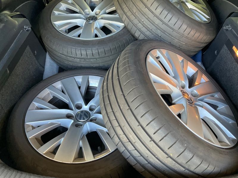 Volkswagen Scirocco 1.4 TSI Life 2013 – снимка 15