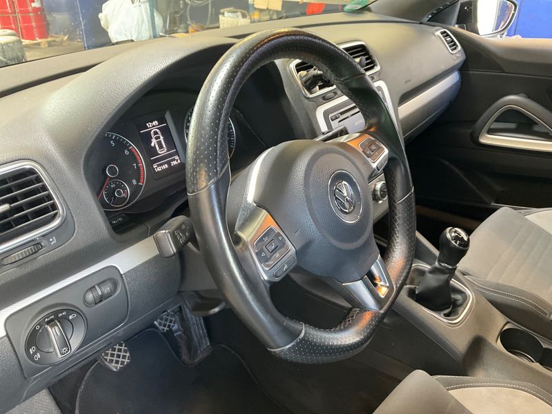 Volkswagen Scirocco 1.4 TSI Life 2013 – снимка 30