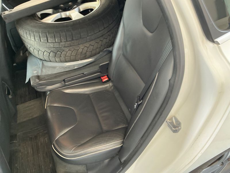 Volvo XC60 2.0 D4 Summum 2WD 2015 – снимка 40