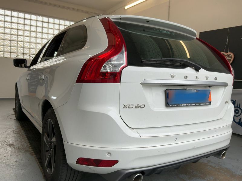 Volvo XC60 2.0 D4 Summum 2WD 2015 – снимка 6