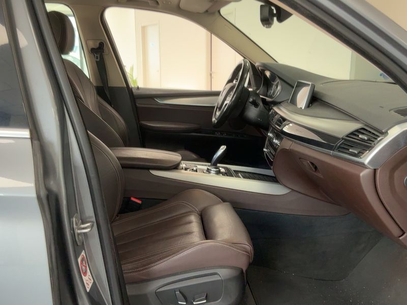BMW X5 xDrive 30d 2016 – снимка 16