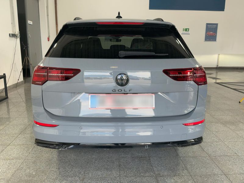 Volkswagen Golf VIII 2.0 TDI R-Line 2021 – снимка 7