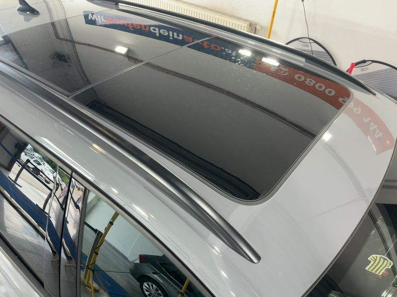 Volkswagen Golf VIII 2.0 TDI R-Line 2021 – снимка 13