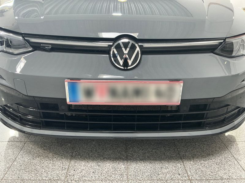 Volkswagen Golf VIII 2.0 TDI R-Line 2021 – снимка 30