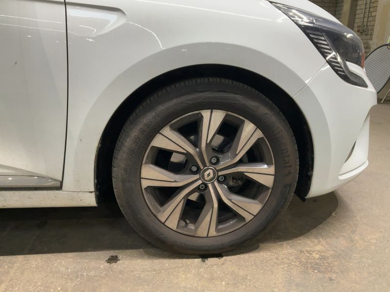 Renault Clio 1.0 TCe Evolution 2023 – снимка 11