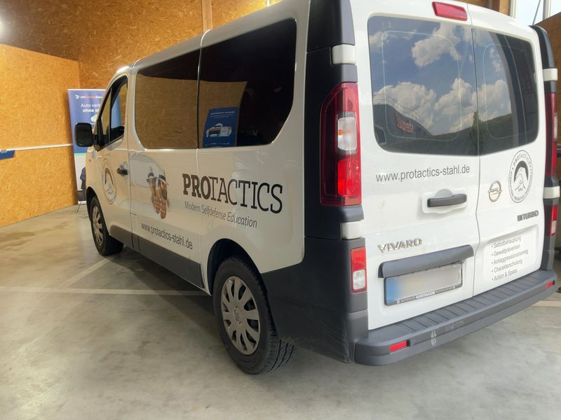 Opel Vivaro 1.6 CDTI Biturbo Combi L1H1 2,7t 2017 – снимка 6